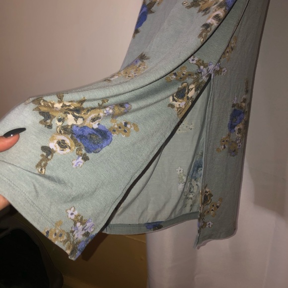 Forever 21 floral print dress - Picture 2 of 3